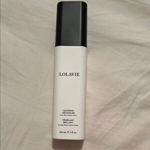 Lolavie Glossing Detangler